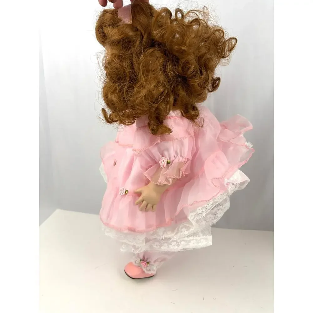 VTG William Tung Doll Tuss Hand Crafted‎ 18